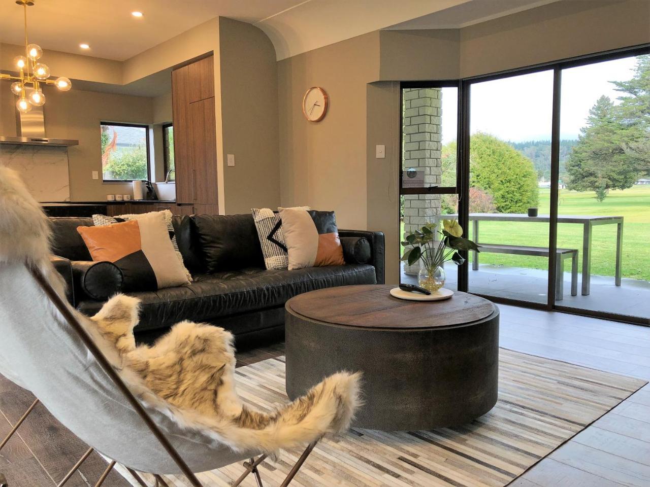 Luxury K-Lodge With Golf Course View-Rotorua Luaran gambar